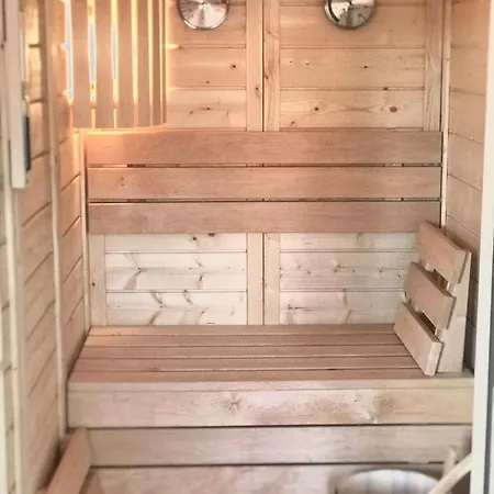 Le Verdoyant Hyper Centre Avec Sauna Apartamento